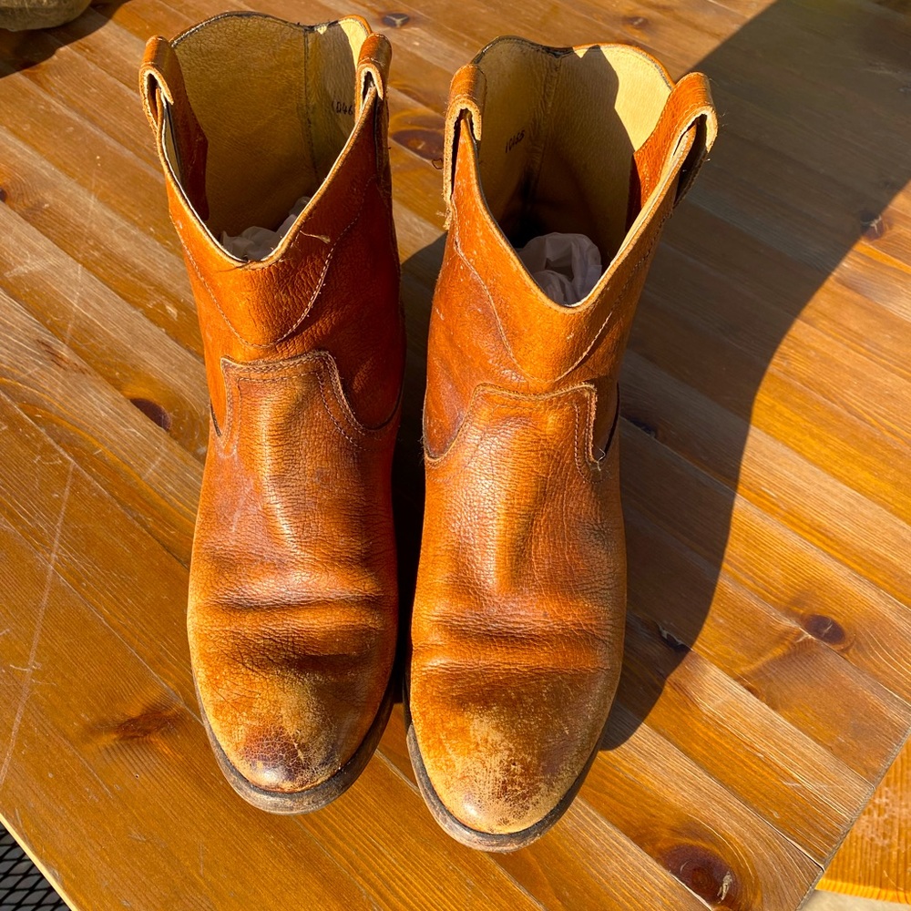 Frye Billy short western bootie